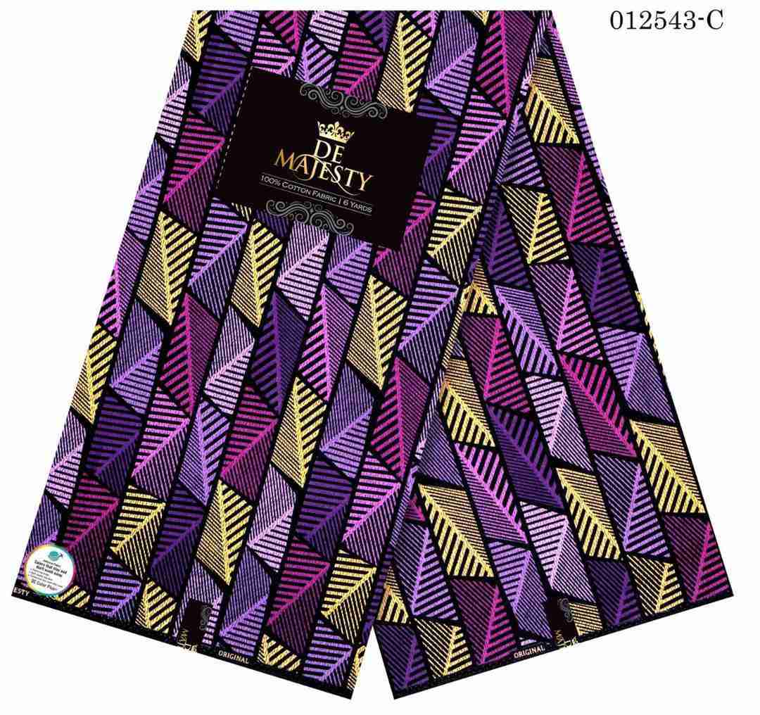 Pink De Majesty Ankara 012543C May 24 Design