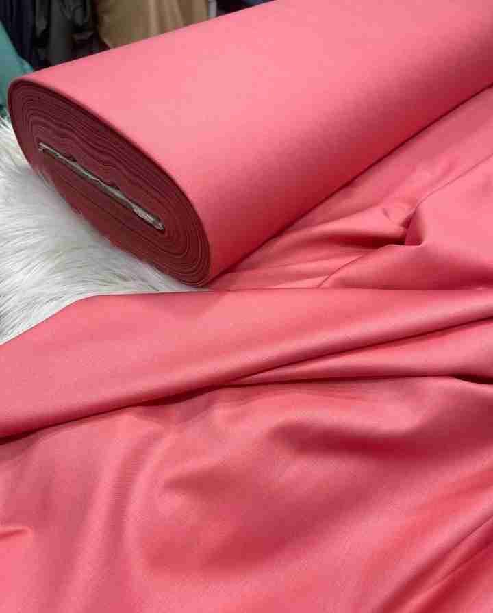 Premium-Lana-Virgin-Cashmere-Wool-Fabric-for-Senator-Suits-and-Agbada